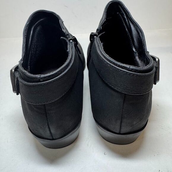Life Stride Womens 11 M Black Buckle Detail Zip Up Ankle Booties DISPLAY HW7 - Picture 7 of 8